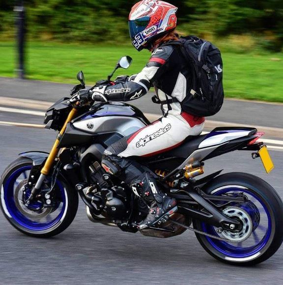 Pyramid Seat Cowl '17-'20 Yamaha MT-09 SP | SP Colours