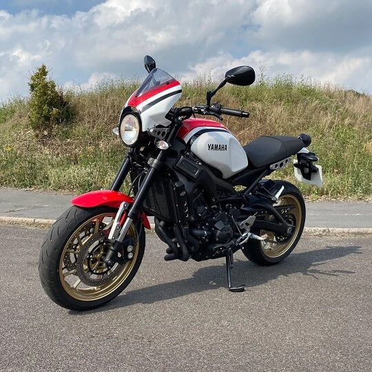 Pyramid Fly Screen Yamaha XSR 900 '20-'23 | Dynamic White