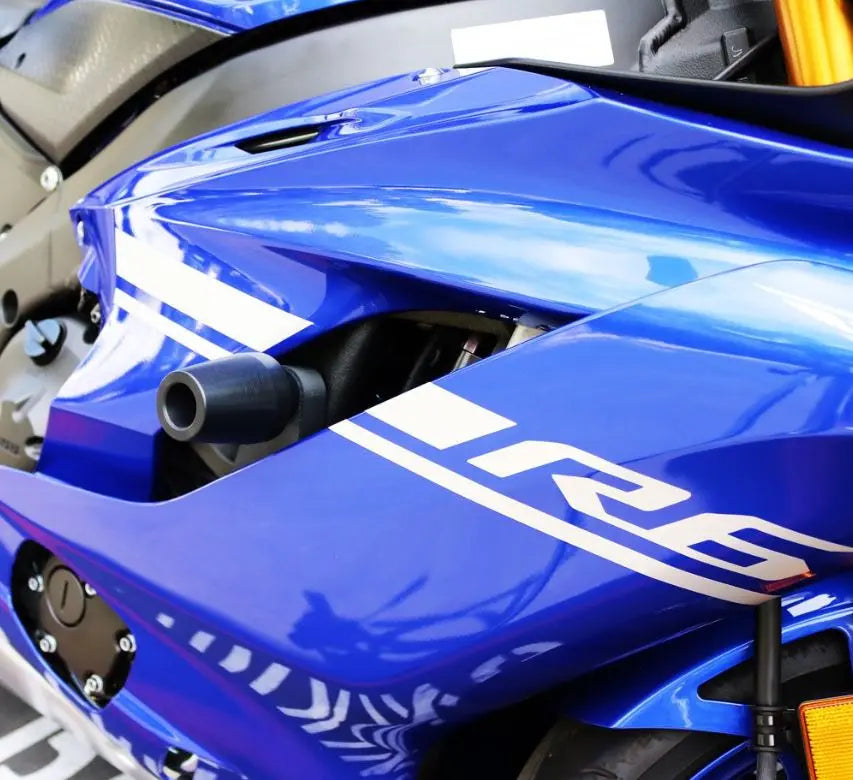 Shogun No-Cut Black Complete Slider Kit 17-25 Yamaha YZF R6 & GYTR Version