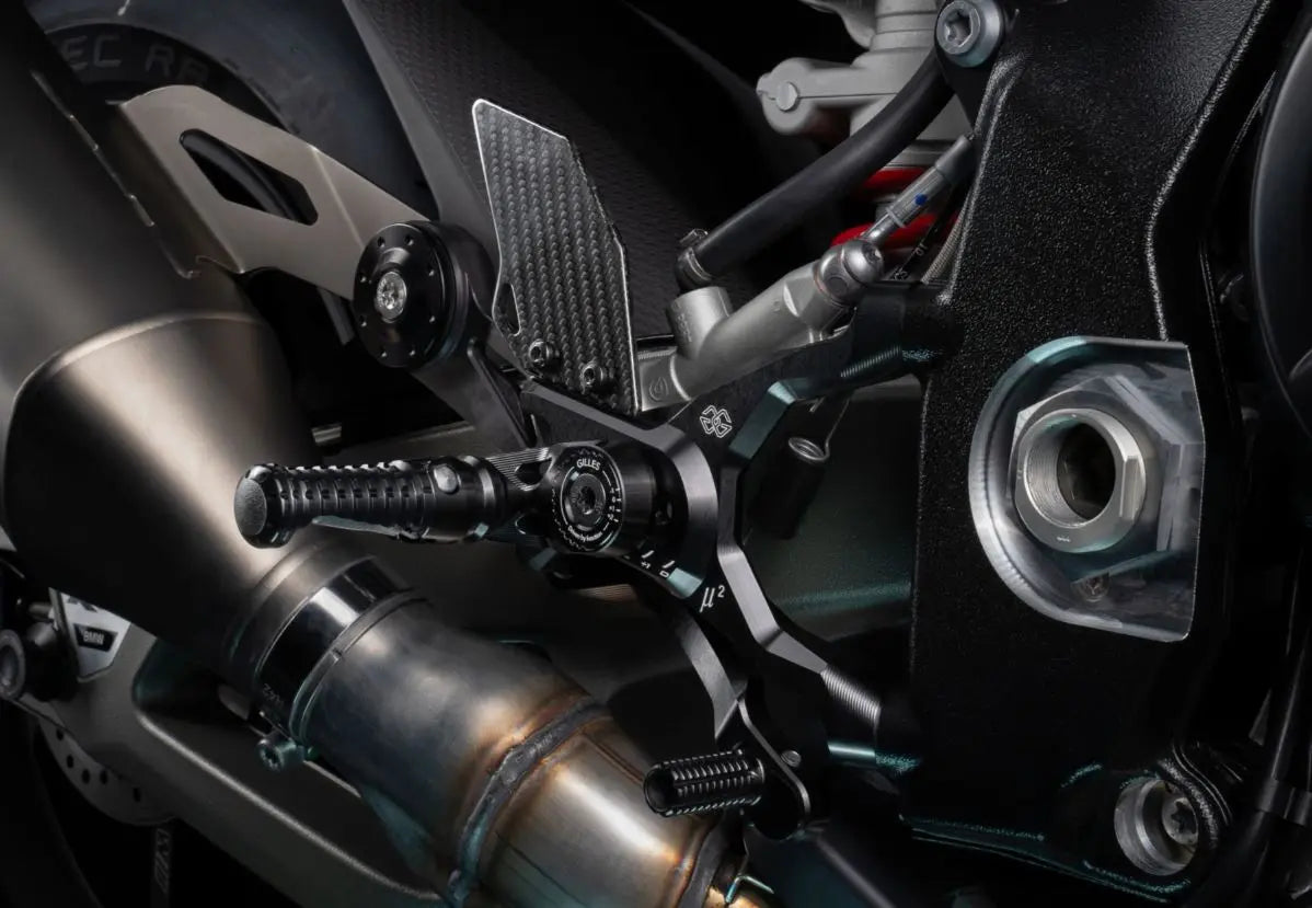 Gilles Tooling MUE2 Adjustable Rearsets 19-26 BMW S1000RR, 20-26 M1000RR