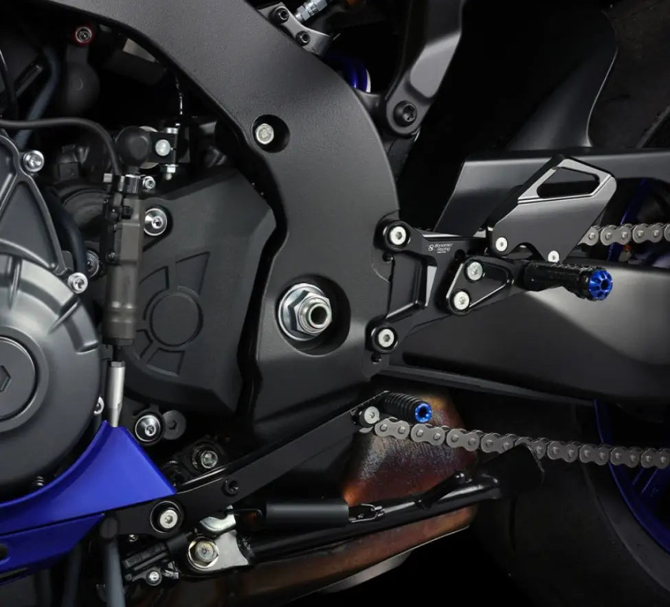 Bonamici Adjustable Rearsets 25-26 Yamaha YZF-R9