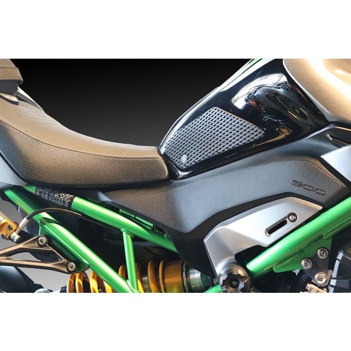 TechSpec Snake Skin Tank Grip Pads 2025 Kawasaki Z900
