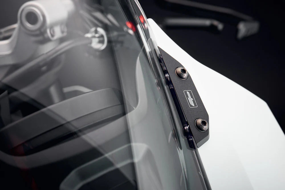 Evotech Performance Mirror Blanking Plates 24-26 Triumph Daytona 660