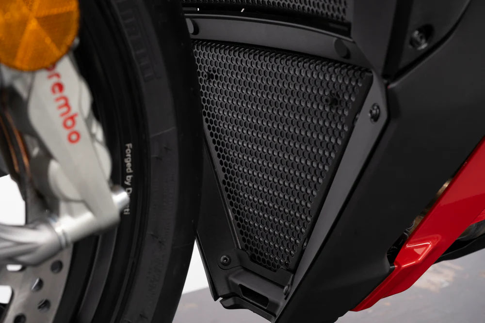 Evotech Performance Radiator Guard Set 25-26 Ducati Streetfighter V4/S