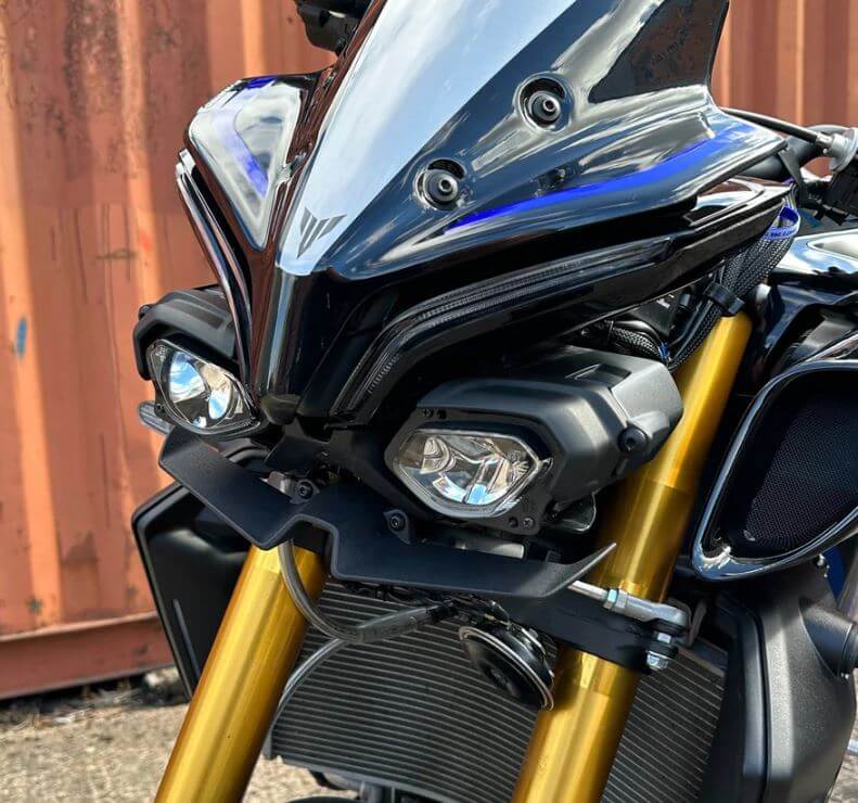 Pyramid Frontal Wing '22-'23 Yamaha MT-10 | Matte Black