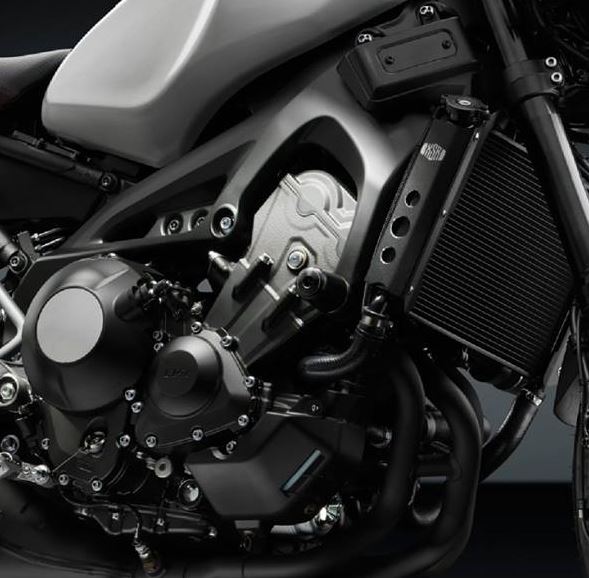 Rizoma "B-PRO" Engine / Frame Sliders For 2013-2016 Yamaha MT-09 / FZ-09 / XSR900 / FJ-09 (MT-09 Tracer)