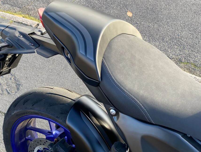 Pyramid Seat Cowl '21-'22 Yamaha MT-09 | Tech Black