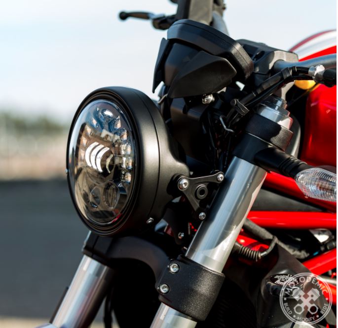 MOTODEMIC Headlight Conversion Kit for Ducati Monster 821/1200
