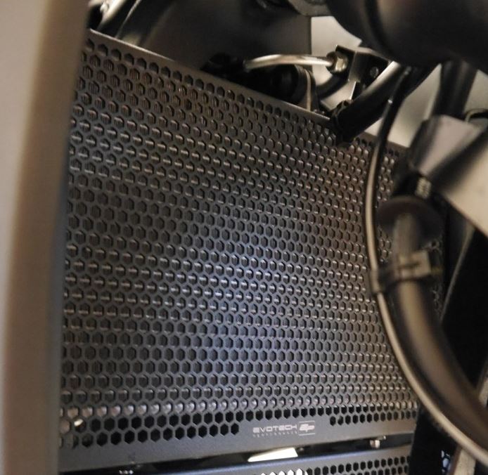 Evotech Performance Radiator Header Guard Set 2015-2019 Yamaha YZF R3