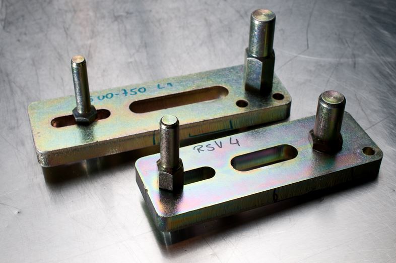 Bursig Center-Lift Stand (Adapter Plate Included)