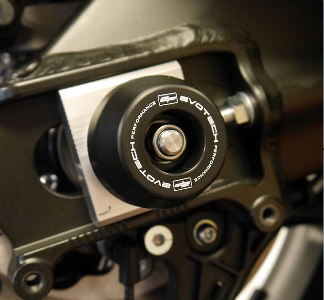 Evotech Performance Rear Axle Sliders '15-'22 Yamaha R1/M/S, '16-'22 FZ-10/MT-10