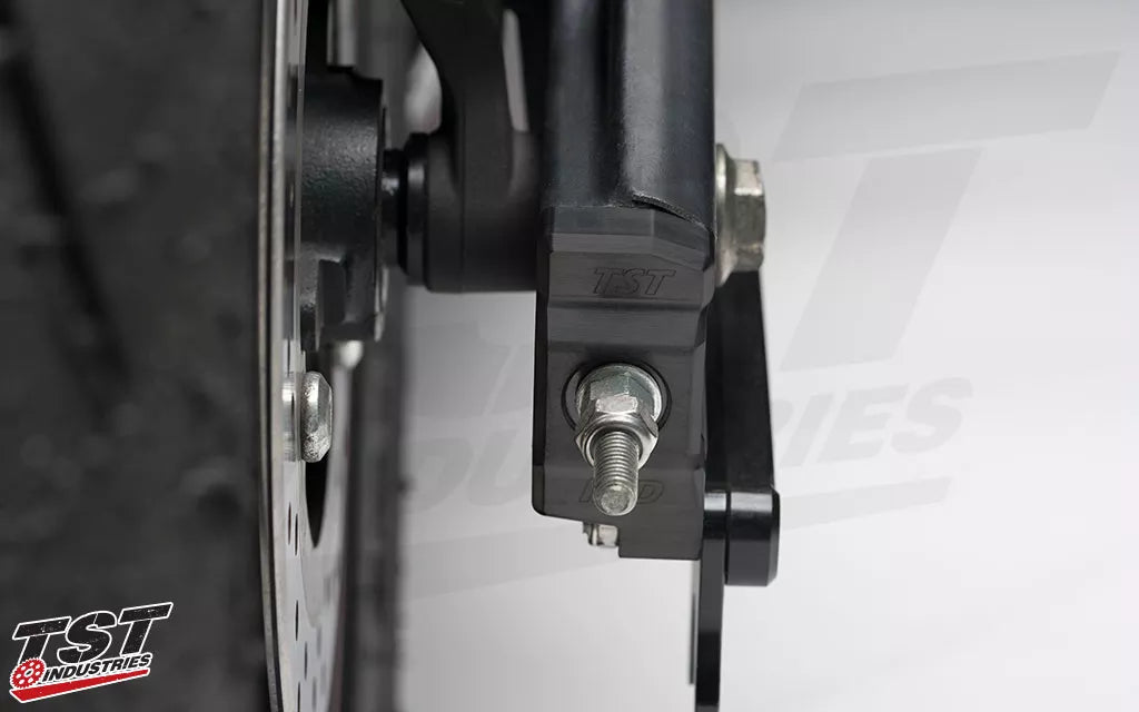 TST Industries Captive Chain Adjuster & GP Lifter 15-26 Yamaha YZF-R3, 20-26 MT-03