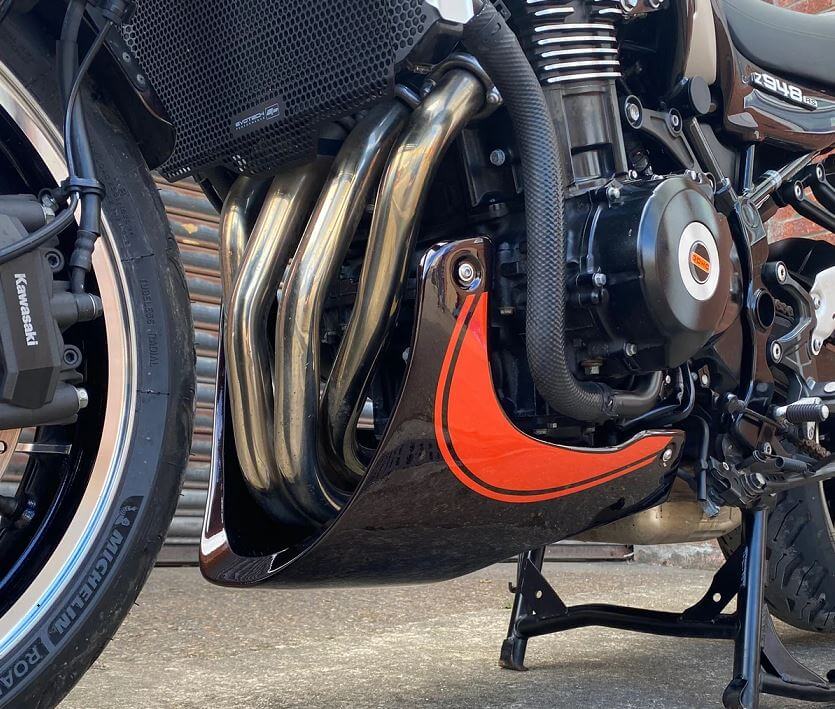 Pyramid Belly Pan '18-'20 Kawasaki Z900RS | Candy Diamond Brown & Metallic Orange