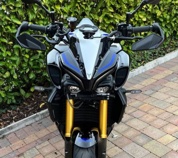 Pyramid Fly Screen '22-'23 Yamaha MT-10 SP | SP Colours