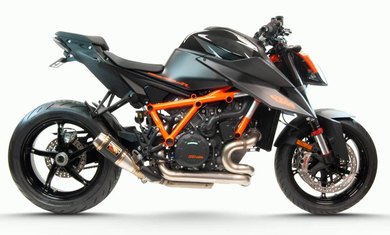 KTM 1290スーパーデュークR アクラポビッチ　スリップオン KTM 1290 スーパーデュークR アクラポヴィッチ S/Oサイレンサー