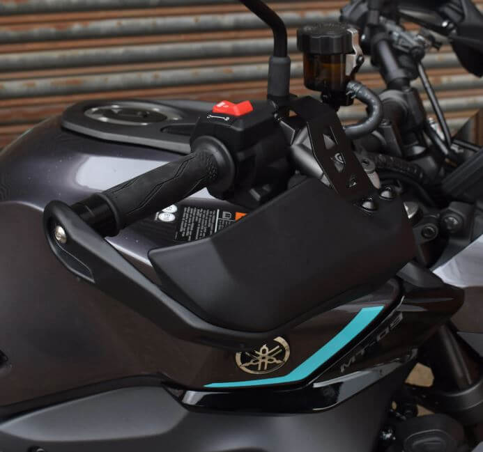 Pyramid Moto Handguard Extensions For Yamaha Tracer 900 & GT (2018-2020) – Black