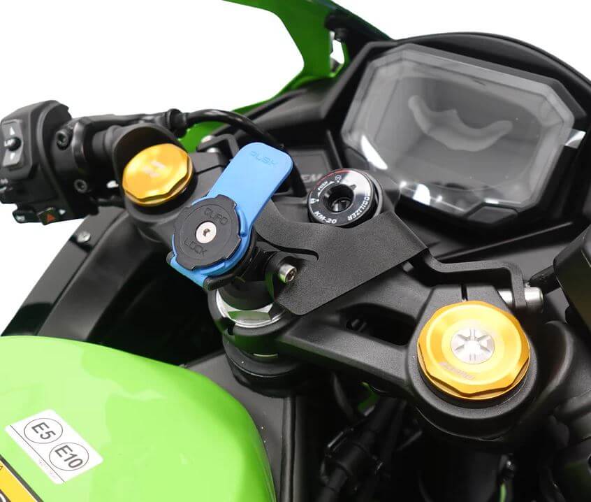 クイックアタッチメント　M-LOCK クイックヒッチ ミクロ ML25 ワンタッチ Mロック 0.25m3 重機 ユンボ