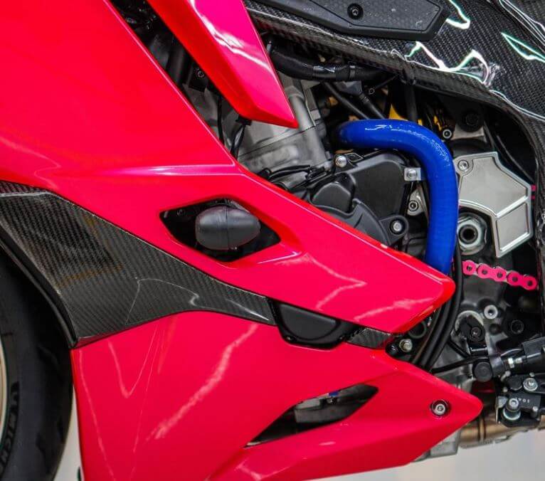 GB Racing Engine Cover Set 23-25 Kawasaki ZX-4R/RR