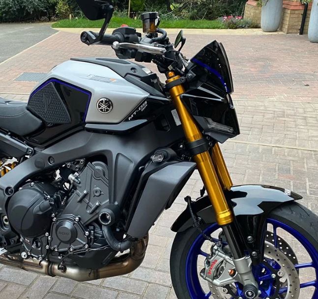 Pyramid Fly Screen 24-25 Yamaha MT-09 SP | SP Colours