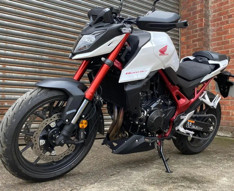 Pyramid Belly Pan 23-25 Honda CB750 Hornet | Matte Black