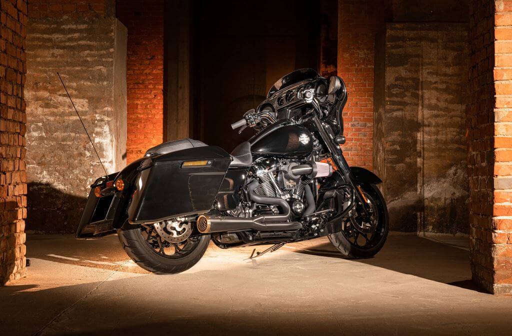 Harley-Davidson 写真集 Amazon.co.jp: ハーレーダビッドソン 図鑑大型 洋書 写真集