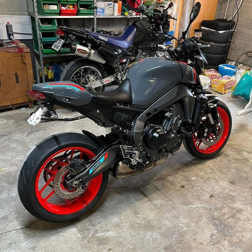 Pyramid Seat Cowl '21-'23 Yamaha MT-09 | Storm Fluo/Cyan Storm Colours