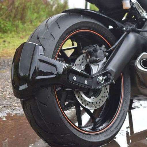 Pyramid Spray Guard '13-'20 Yamaha MT-09 | Gloss Black