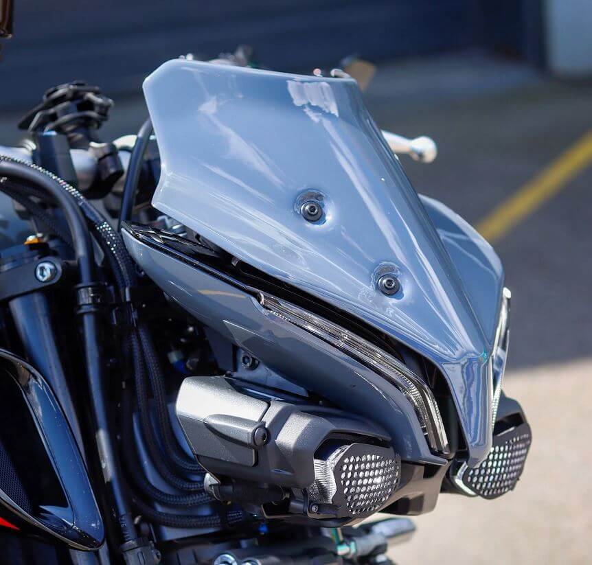 Pyramid Fly Screen '22-'23 Yamaha MT-10 | Cyan Storm