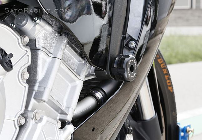 Sato Racing Race Version Frame Sliders for 2015-2016 Yamaha R1/R1M | Y-R115FSS-BK