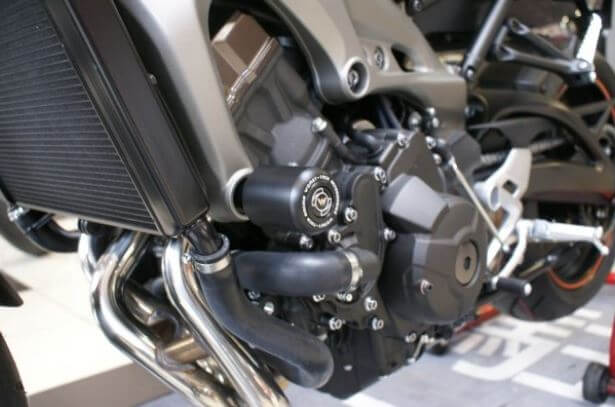 Womet-Tech Frame Sliders '14-'20 Yamaha MT-09/FZ-09/XSR900