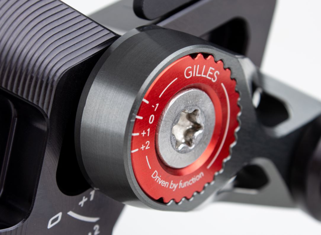 Gilles Tooling MUE2 Adjustable Rearsets - Ducati Streetfighter V4/S