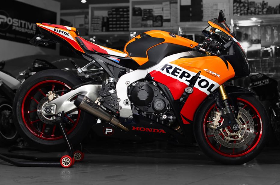 Luimoto Limited Edition Seat Cover for 2012-2015 Honda CBR1000RR