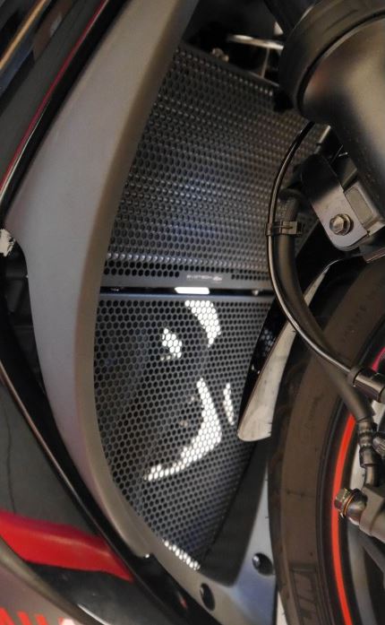 Evotech Performance Radiator Header Guard Set 2015-2019 Yamaha YZF R3