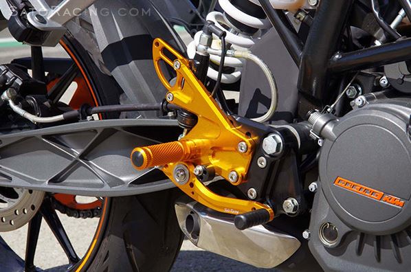 Sato Racing Adjustable Rearsets for 2011-2014 KTM 125/200 Duke - Gold